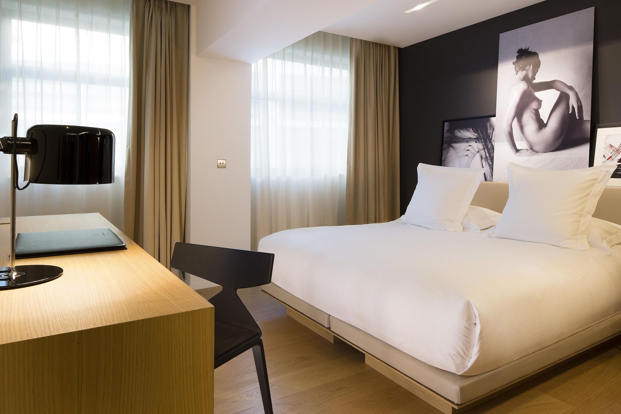 Le Cinq Codet Hotel Paris Exterior foto