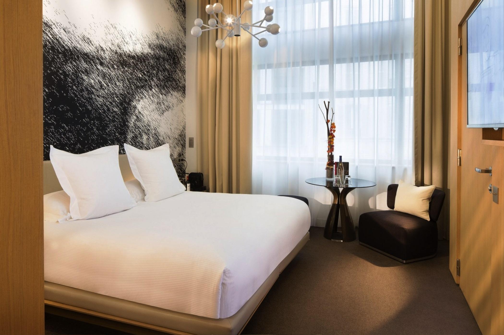 Le Cinq Codet Hotel Paris Exterior foto