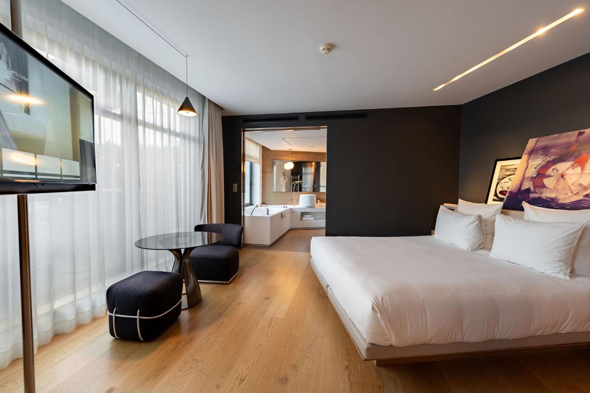 Le Cinq Codet Hotel Paris Exterior foto