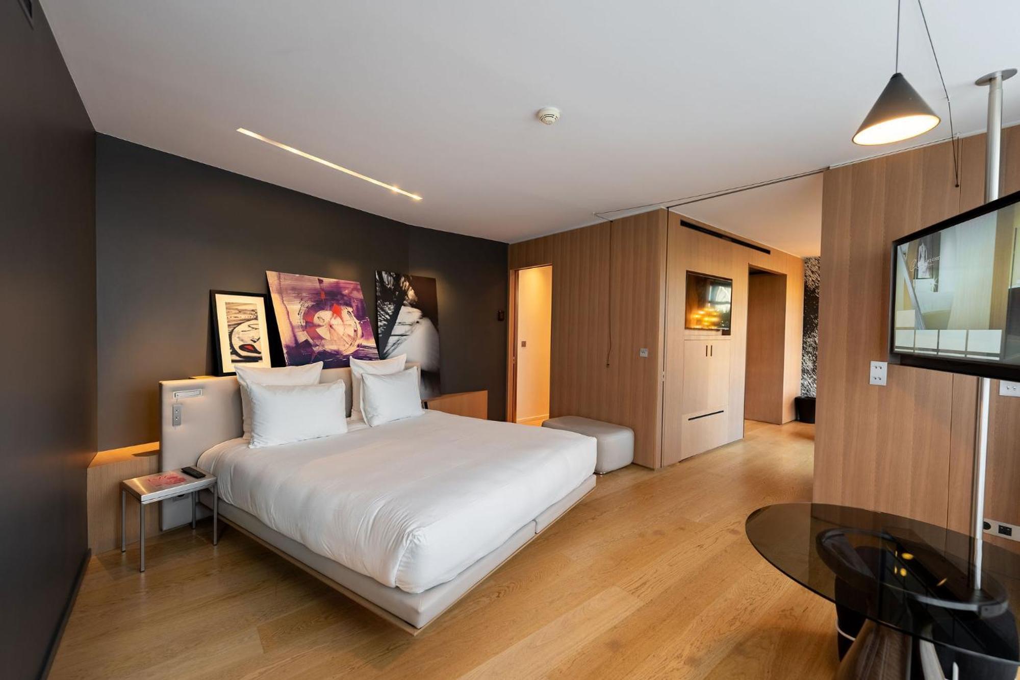 Le Cinq Codet Hotel Paris Exterior foto