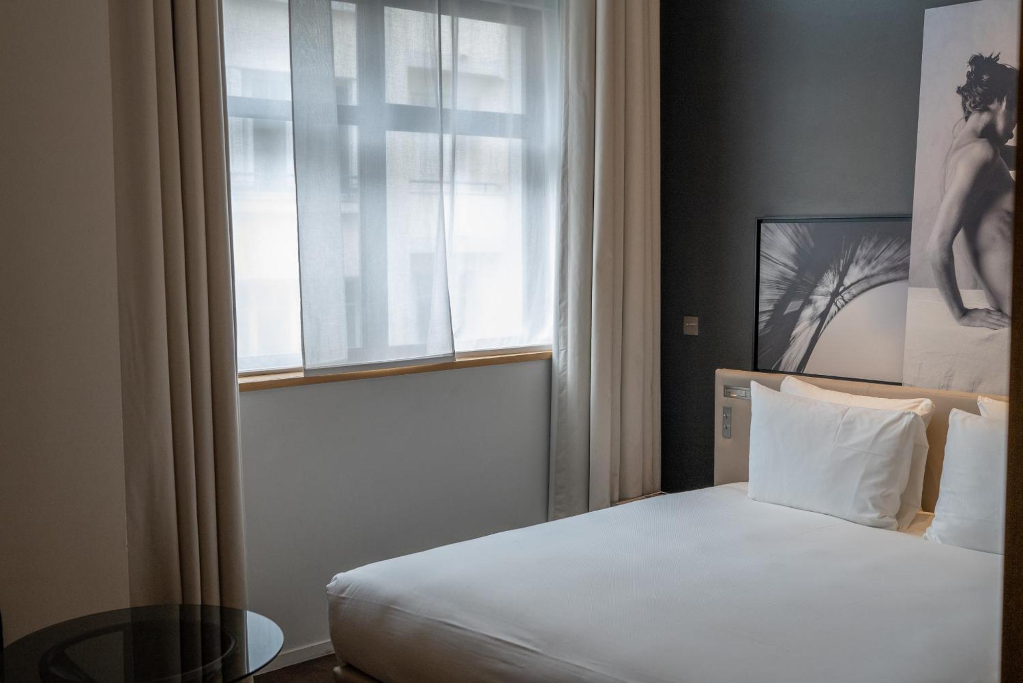 Le Cinq Codet Hotel Paris Exterior foto